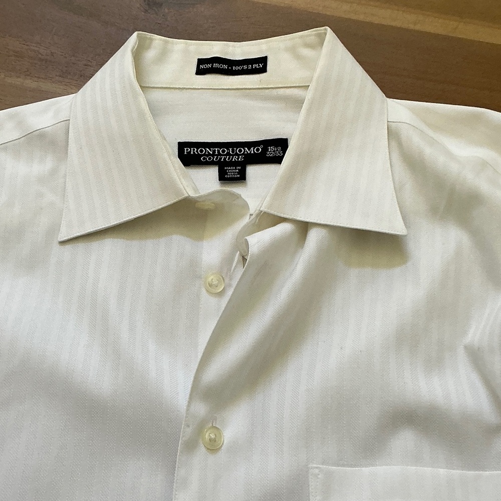 Pronto Uomo white Dress Shirt
15 1/2. 32/33